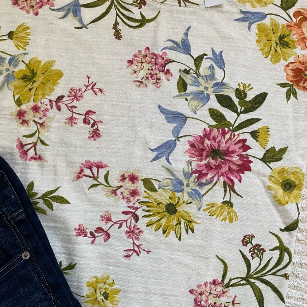 NWT Loft garden sweatshirt tee - Picture 3 of 13